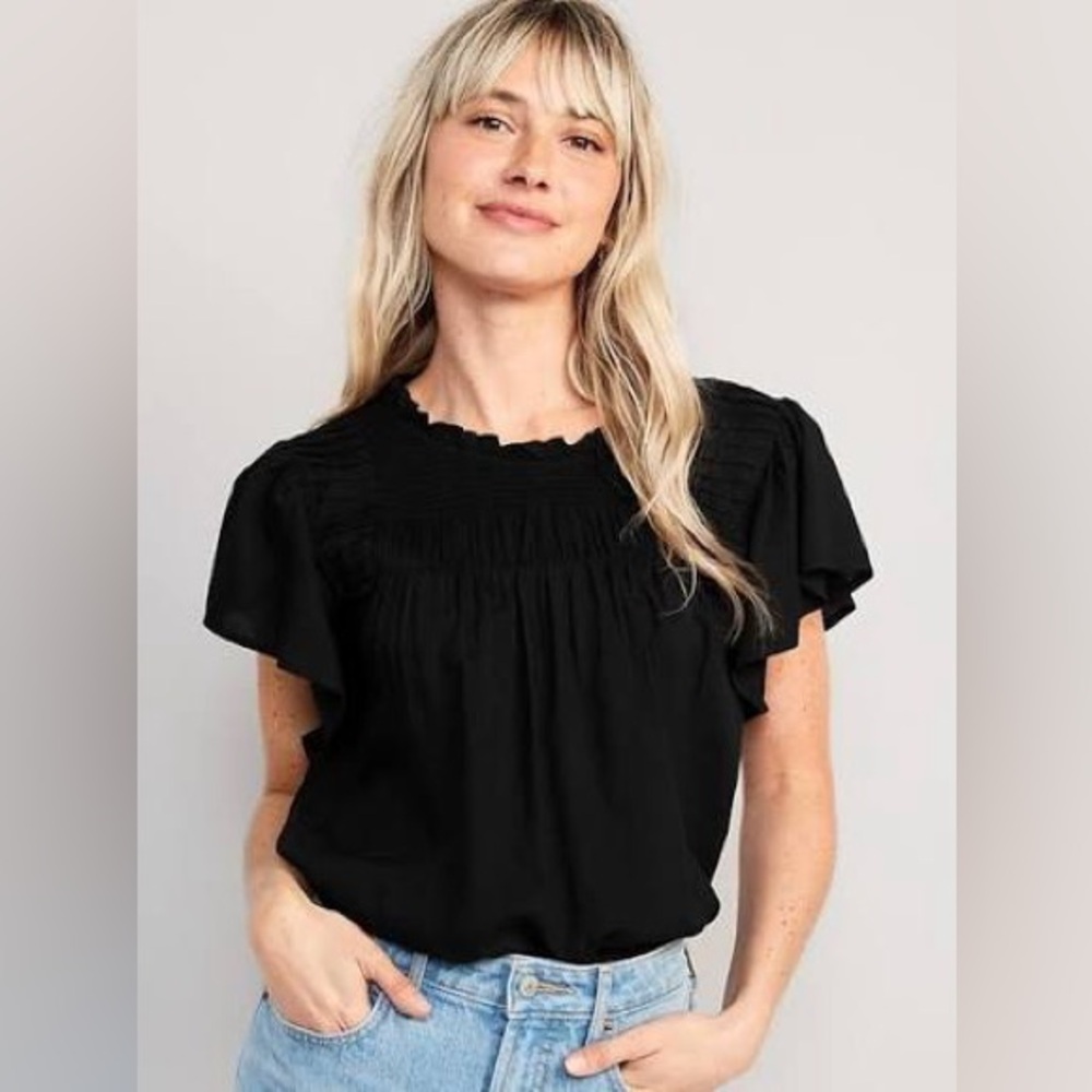 Old Navy Smocked Peasant Blouse | Black | Size M
